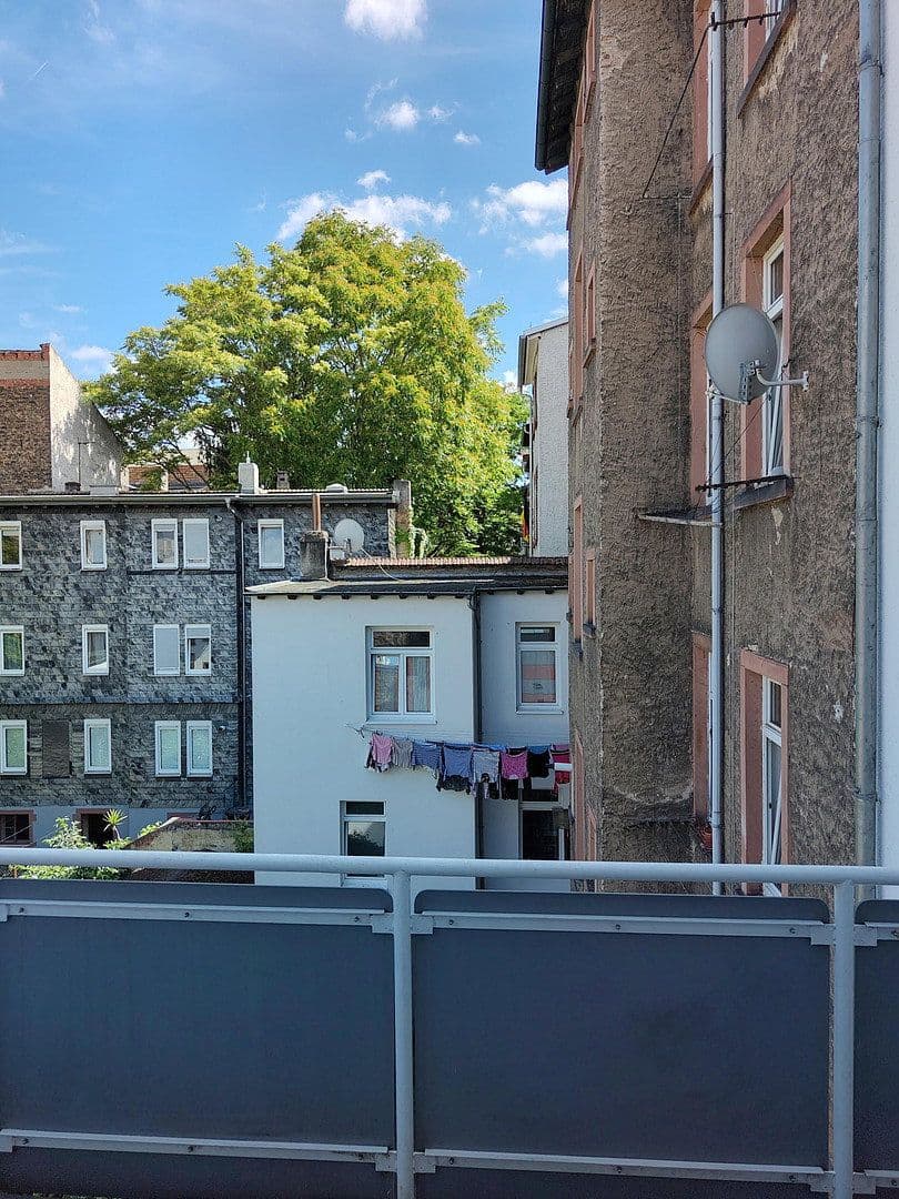 Prenájom bytu 3-izbový 82 m², Offenbach am Main, Hesensko Prenájom bytu 3-izbový 82 m², Offenbach am Main, Hesensko