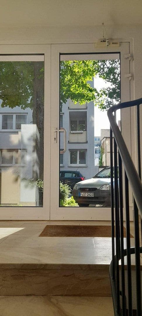 Prenájom bytu 3-izbový 82 m², Offenbach am Main, Hesensko Prenájom bytu 3-izbový 82 m², Offenbach am Main, Hesensko