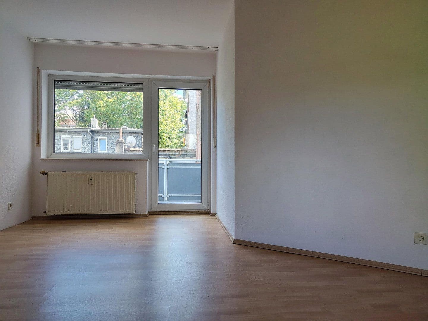 Prenájom bytu 3-izbový 82 m², Offenbach am Main, Hesensko Prenájom bytu 3-izbový 82 m², Offenbach am Main, Hesensko