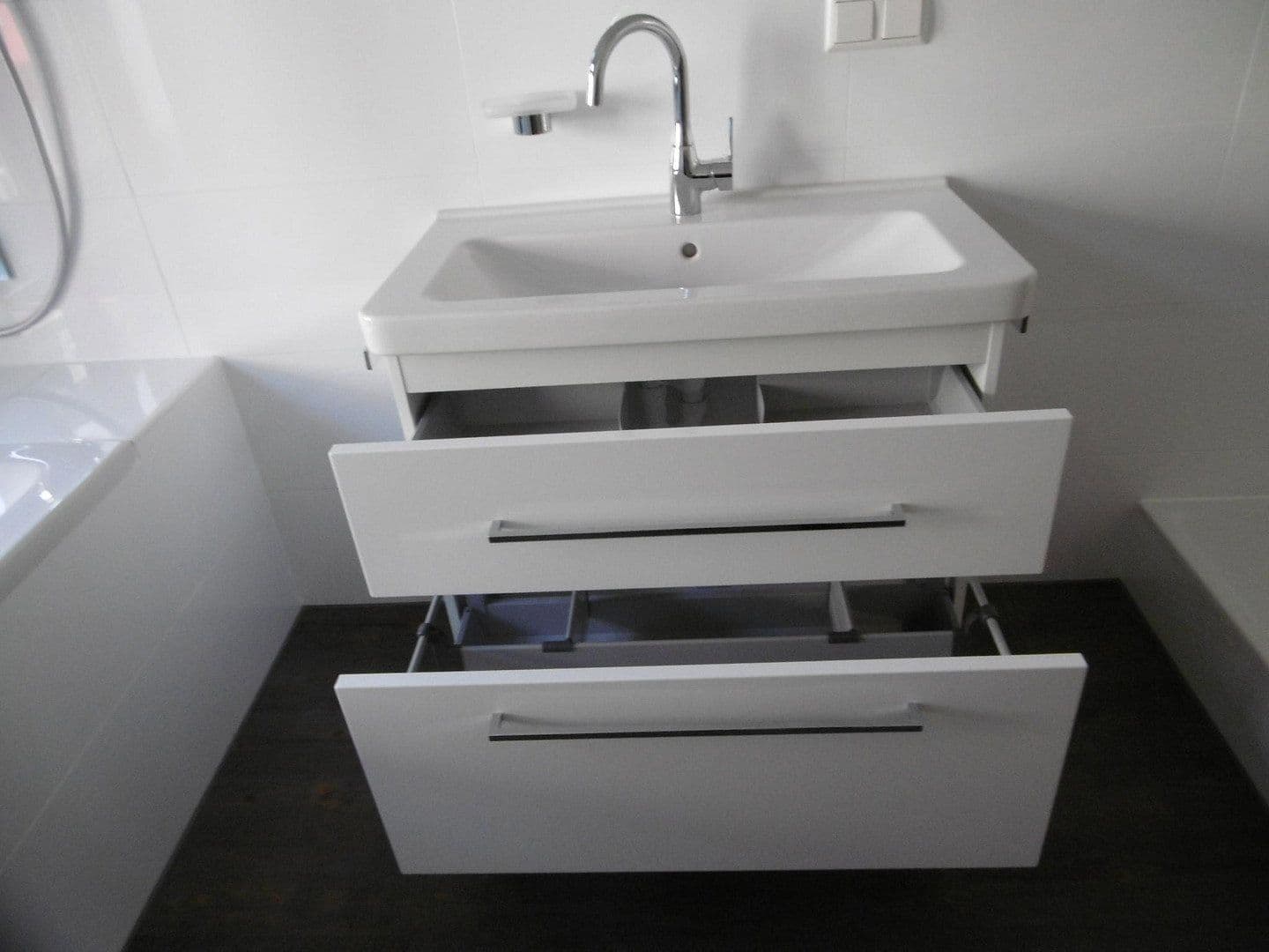 Prenájom bytu 2-izbový 95 m², Innere Plauensche Str.21, Zwickau, Sasko Prenájom bytu 2-izbový 95 m², Innere Plauensche Str.21, Zwickau, Sasko