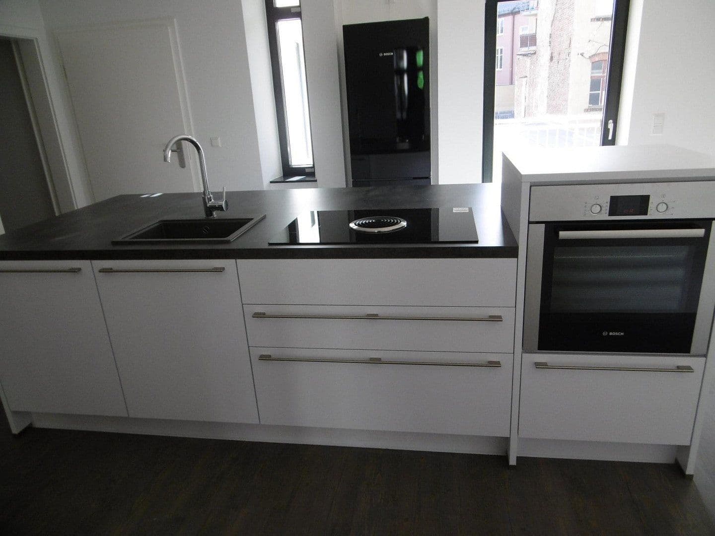 Prenájom bytu 2-izbový 95 m², Innere Plauensche Str.21, Zwickau, Sasko Prenájom bytu 2-izbový 95 m², Innere Plauensche Str.21, Zwickau, Sasko