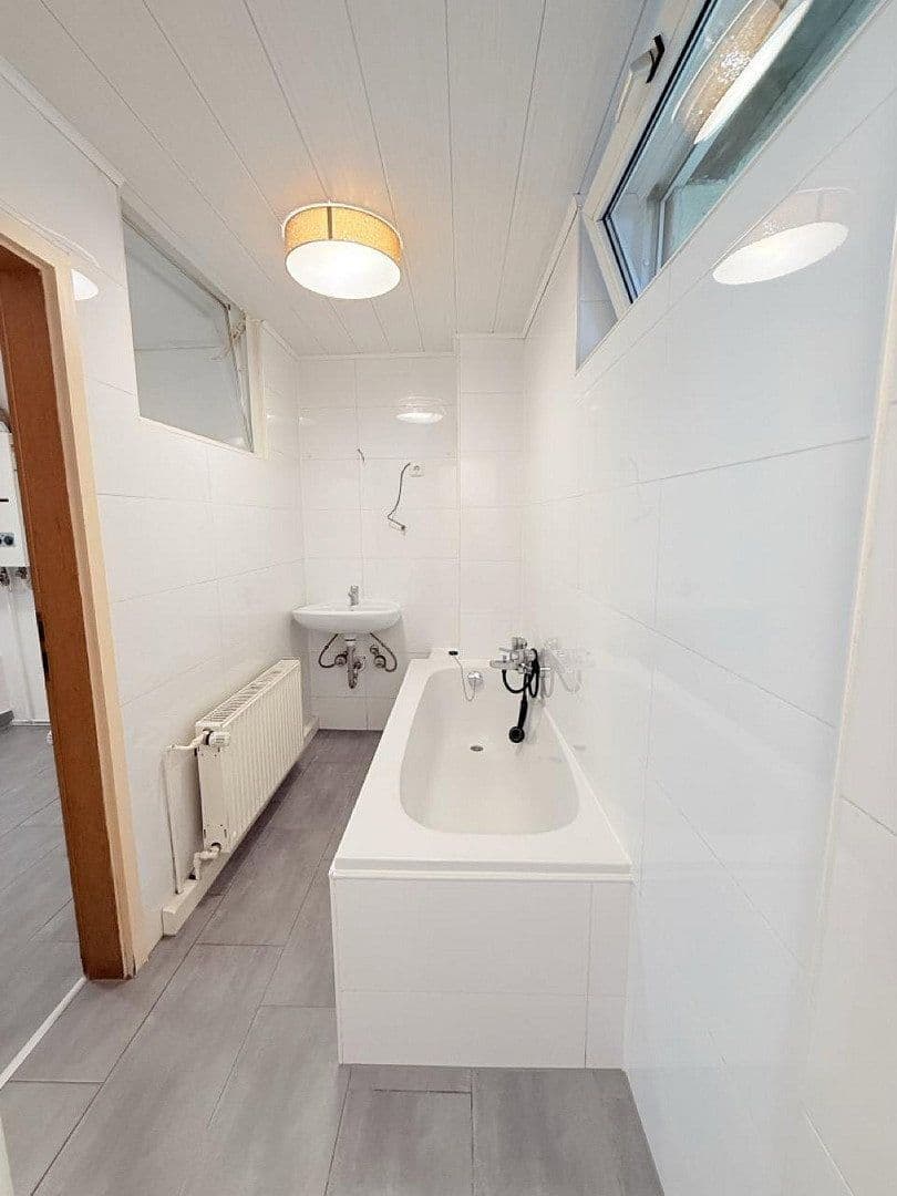 Prenájom bytu 1-izbový 30 m², Nahestraße 18, Bad Kreuznach, Porýnie-Falcko Prenájom bytu 1-izbový 30 m², Nahestraße 18, Bad Kreuznach, Porýnie-Falcko