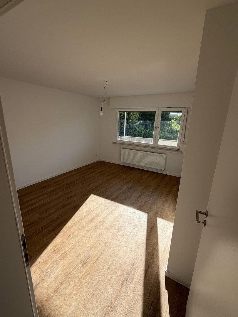 Predaj bytu 3-izbový 76 m², Breslauer Str. 25, Rheinbach, Severné Porýnie - Westfálsko Predaj bytu 3-izbový 76 m², Breslauer Str. 25, Rheinbach, Severné Porýnie - Westfálsko