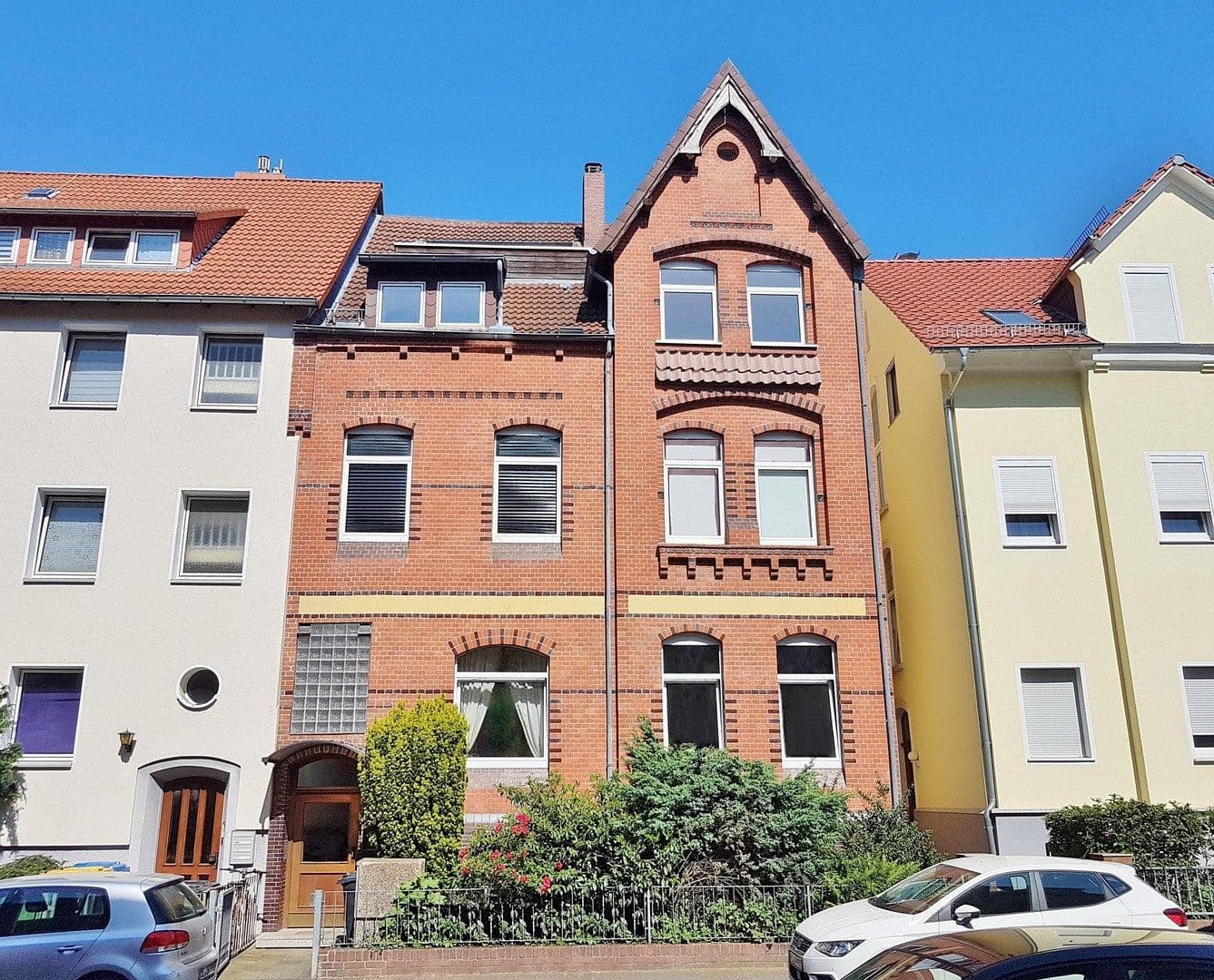 Prenájom bytu 4-izbový 135 m², Hildesheim, Dolné Sasko Prenájom bytu 4-izbový 135 m², Hildesheim, Dolné Sasko