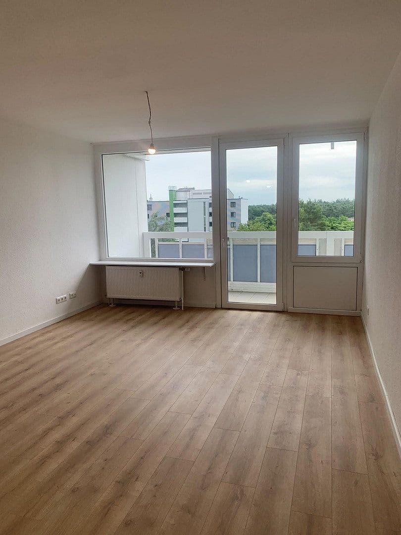 Prenájom bytu 3-izbový 89 m², Feldbergstr. 16, Heusenstamm, Hesensko Prenájom bytu 3-izbový 89 m², Feldbergstr. 16, Heusenstamm, Hesensko