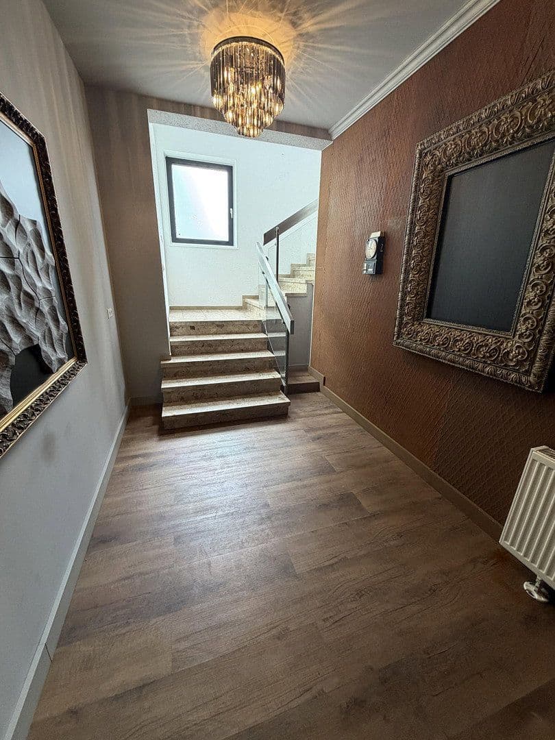 Prenájom nebytového priestoru 400 m², Esslingerstr.18, Altbach, Bádensko-Wurttembersko Prenájom nebytového priestoru 400 m², Esslingerstr.18, Altbach, Bádensko-Wurttembersko