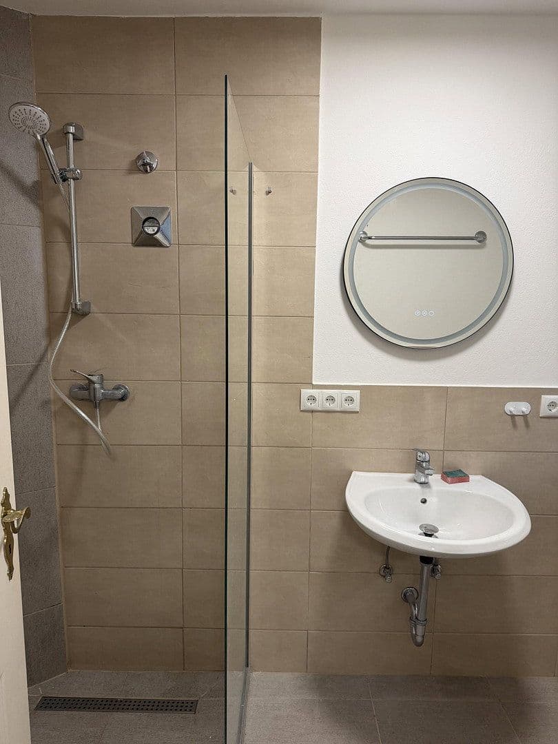 Prenájom bytu 2-izbový 78 m², Wormser Straße 3, Grünstadt, Porýnie-Falcko Prenájom bytu 2-izbový 78 m², Wormser Straße 3, Grünstadt, Porýnie-Falcko