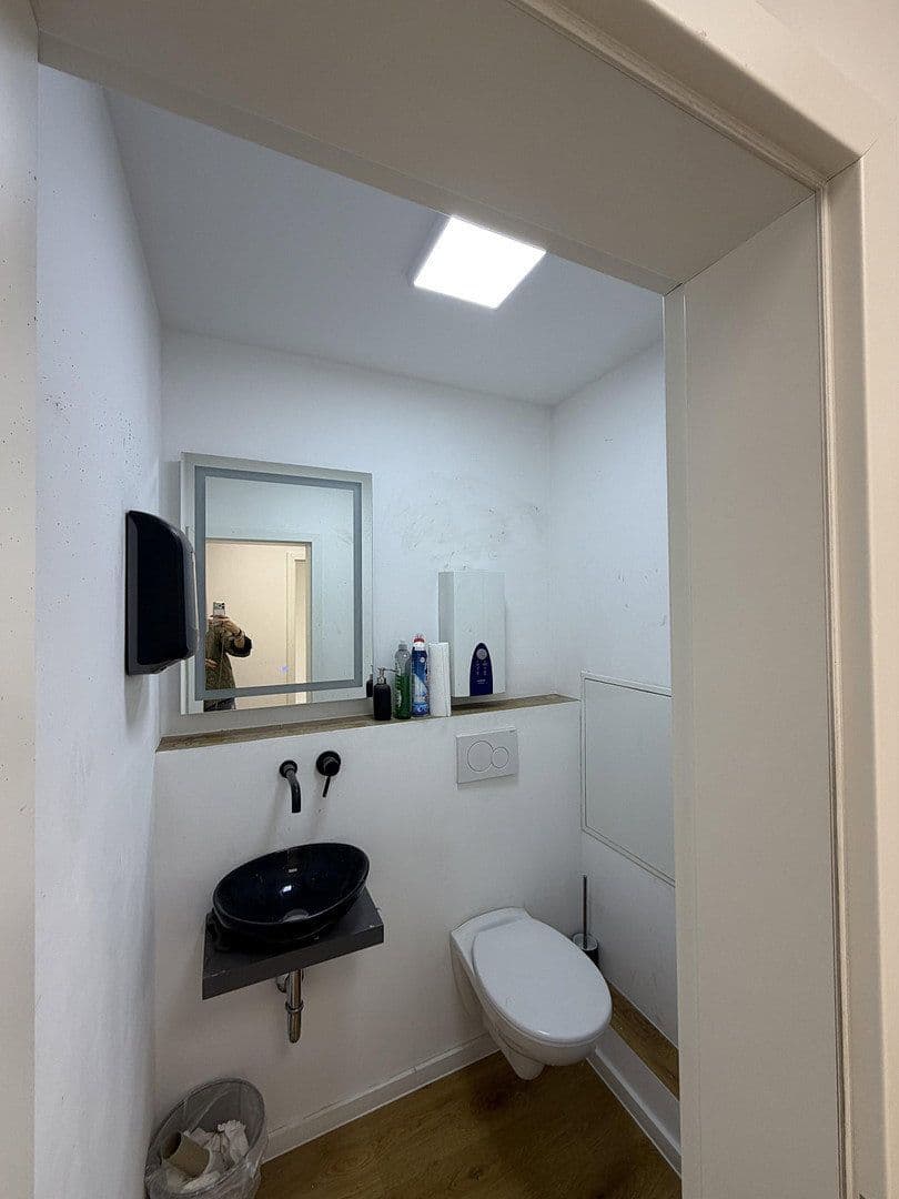 Prenájom kancelárie 98 m², Viktoriastr 45, Bochum, Severné Porýnie - Westfálsko Prenájom kancelárie 98 m², Viktoriastr 45, Bochum, Severné Porýnie - Westfálsko