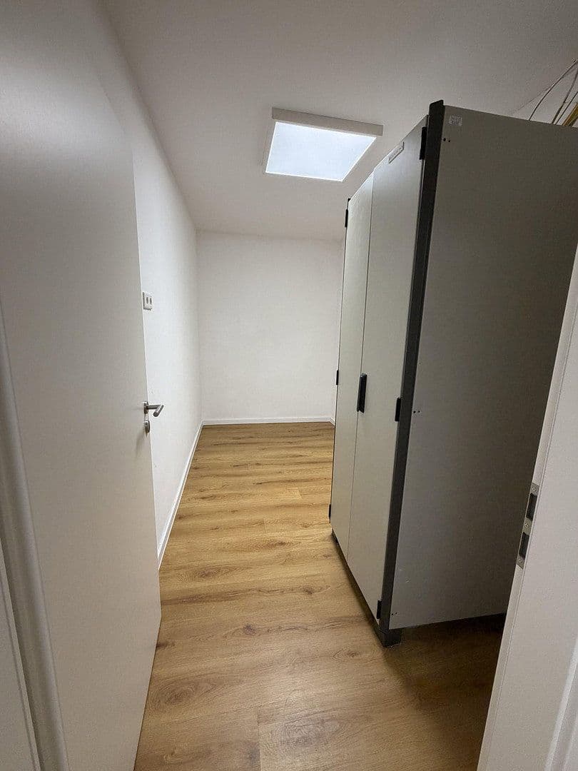 Prenájom kancelárie 98 m², Viktoriastr 45, Bochum, Severné Porýnie - Westfálsko Prenájom kancelárie 98 m², Viktoriastr 45, Bochum, Severné Porýnie - Westfálsko