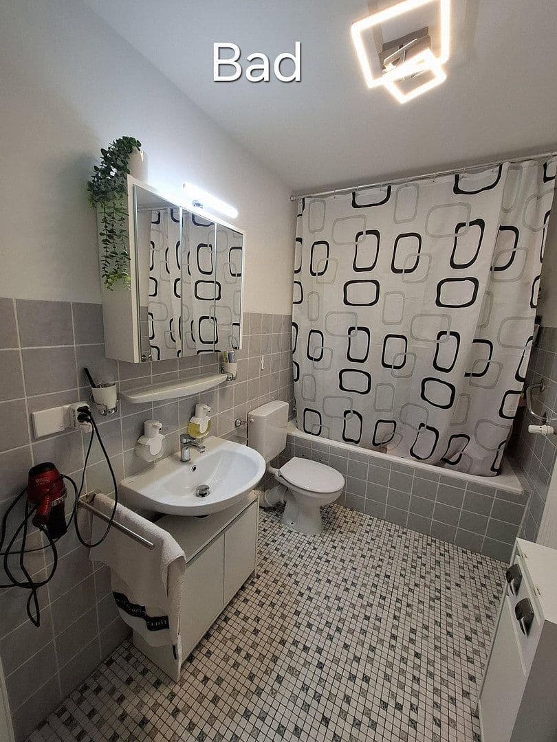 Predaj bytu 3-izbový 84 m², Waldbronn, Bádensko-Wurttembersko Predaj bytu 3-izbový 84 m², Waldbronn, Bádensko-Wurttembersko