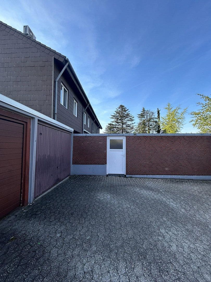 Predaj domu 141 m², pozemek 251 m², Duisburg, Severné Porýnie - Westfálsko Predaj domu 141 m², pozemek 251 m², Duisburg, Severné Porýnie - Westfálsko