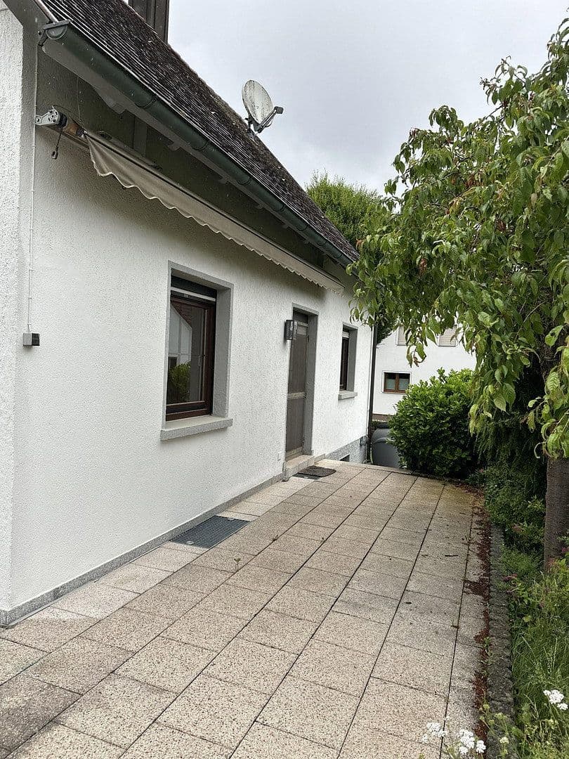 Predaj domu 120 m², pozemek 620 m², Bad Schussenried, Bádensko-Wurttembersko Predaj domu 120 m², pozemek 620 m², Bad Schussenried, Bádensko-Wurttembersko