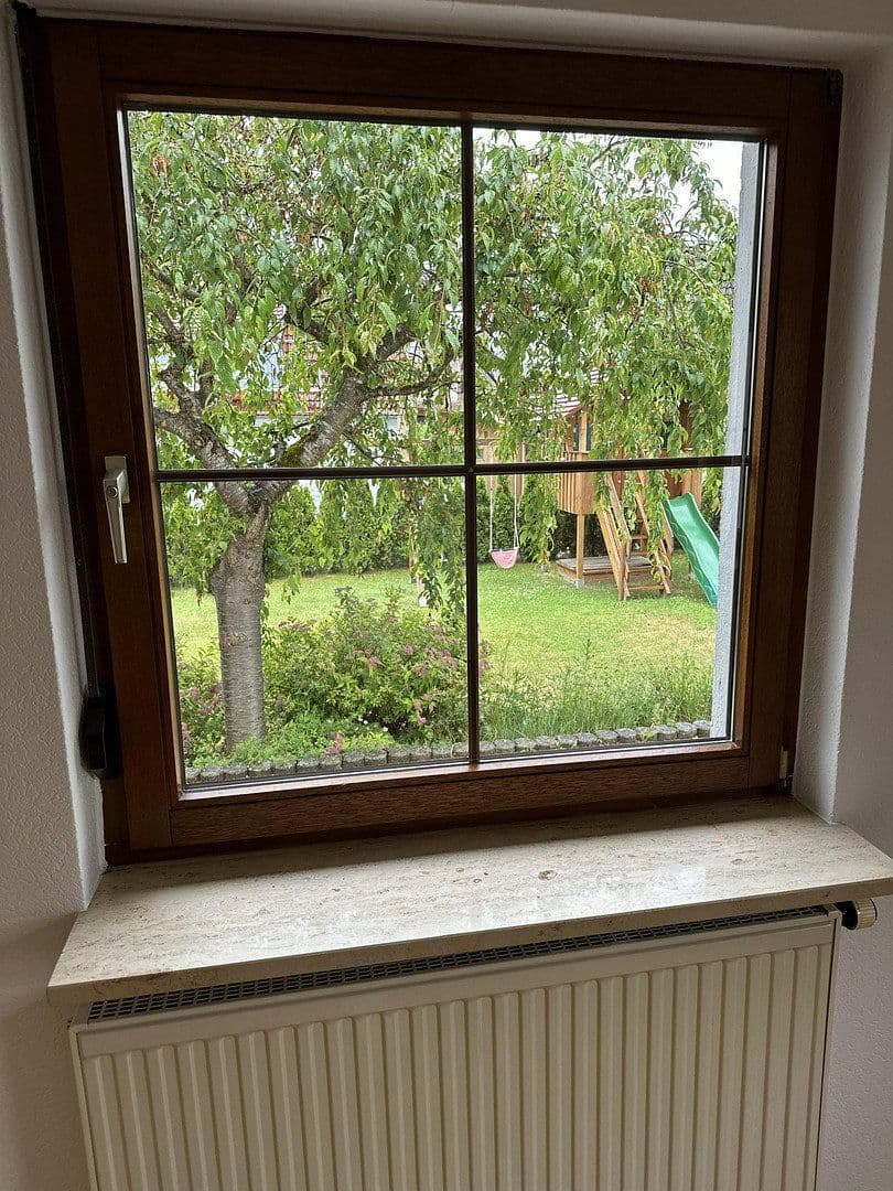 Predaj domu 120 m², pozemek 620 m², Bad Schussenried, Bádensko-Wurttembersko Predaj domu 120 m², pozemek 620 m², Bad Schussenried, Bádensko-Wurttembersko