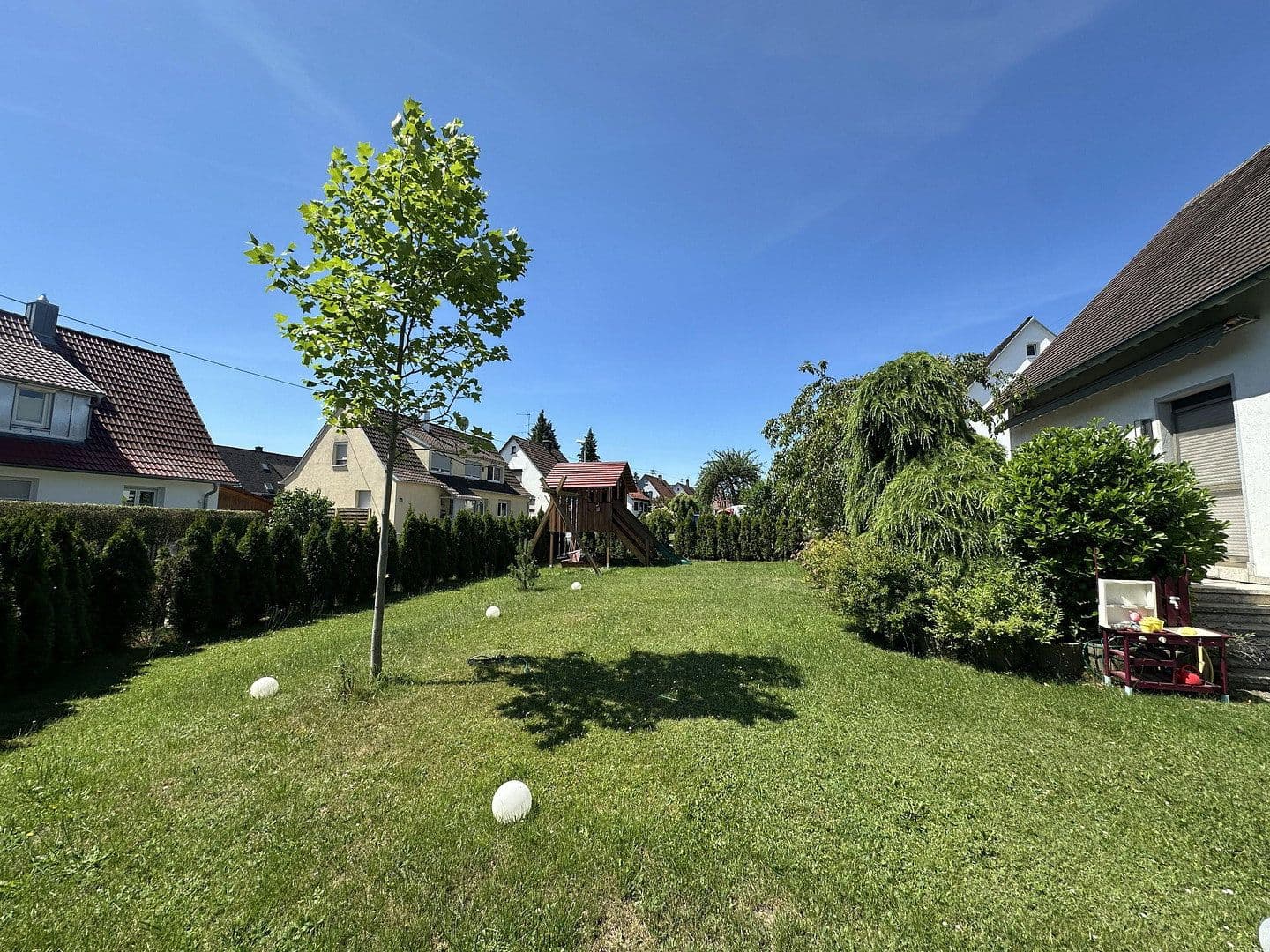 Predaj domu 120 m², pozemek 620 m², Bad Schussenried, Bádensko-Wurttembersko Predaj domu 120 m², pozemek 620 m², Bad Schussenried, Bádensko-Wurttembersko
