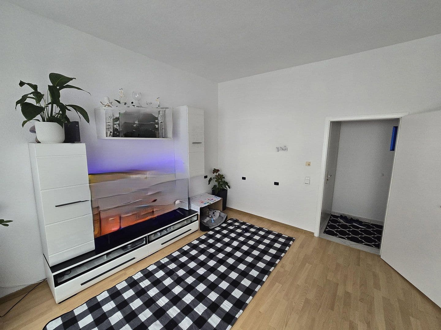 Predaj bytu 3-izbový 71 m², Moltkestr. 9, Eggenstein-Leopoldshafen, Bádensko-Wurttembersko Predaj bytu 3-izbový 71 m², Moltkestr. 9, Eggenstein-Leopoldshafen, Bádensko-Wurttembersko