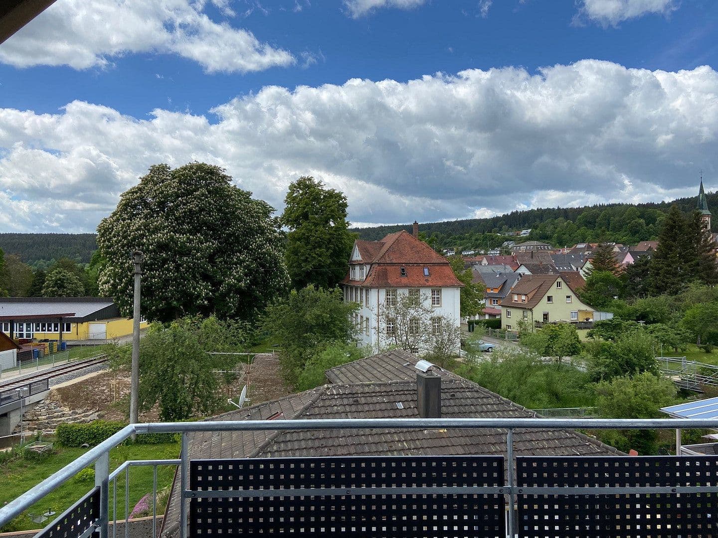 Prenájom bytu 2-izbový 70 m², Tuttlingen, Bádensko-Wurttembersko Prenájom bytu 2-izbový 70 m², Tuttlingen, Bádensko-Wurttembersko