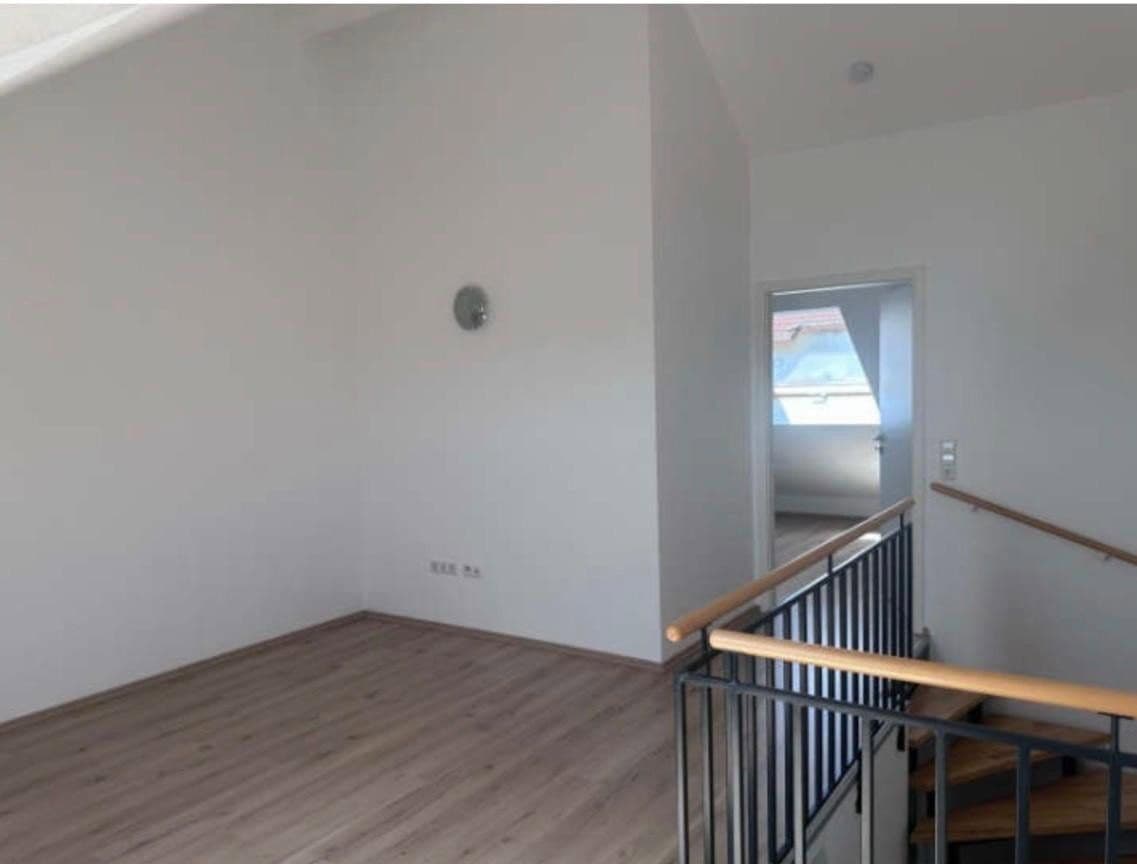Predaj domu 144 m², pozemek 150 m², Flein, Bádensko-Wurttembersko Predaj domu 144 m², pozemek 150 m², Flein, Bádensko-Wurttembersko