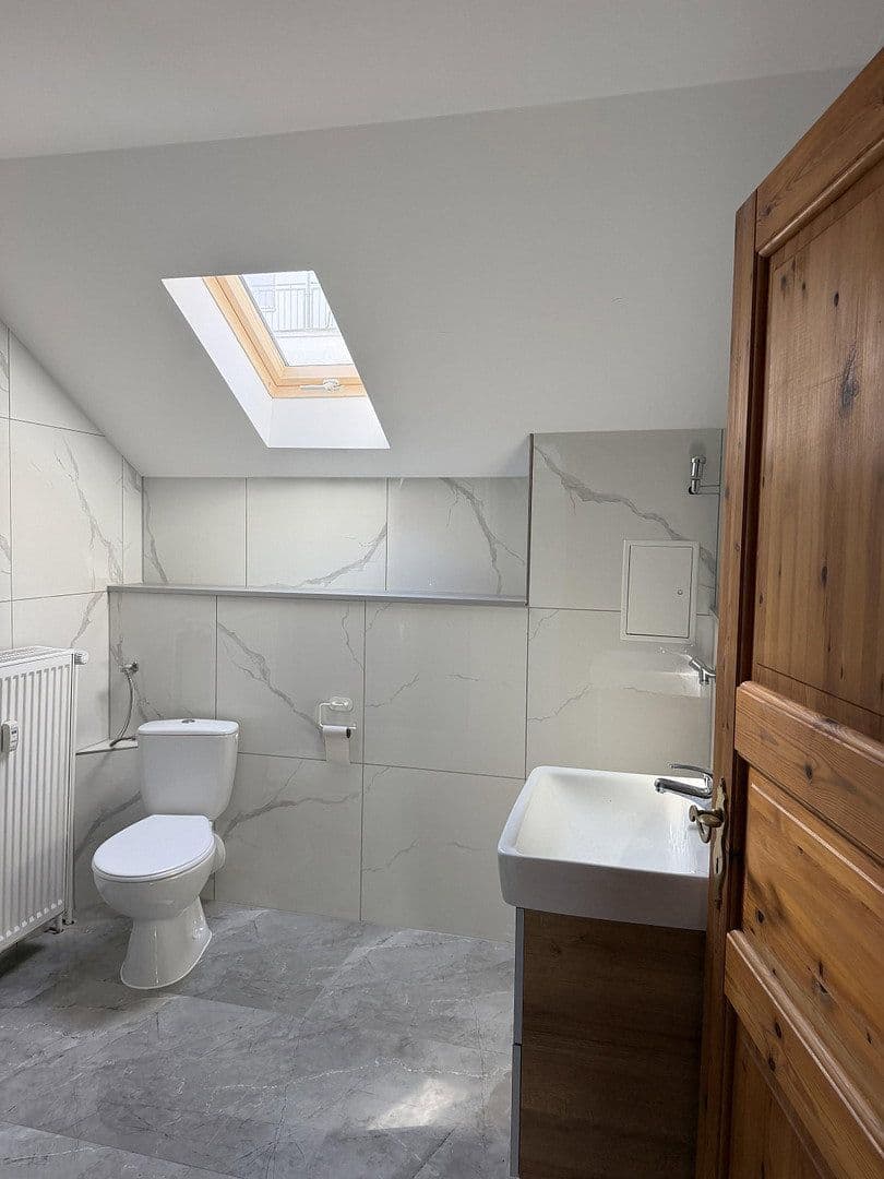 Prenájom bytu 2-izbový 55 m², Wormser Str. 3, Grünstadt, Porýnie-Falcko Prenájom bytu 2-izbový 55 m², Wormser Str. 3, Grünstadt, Porýnie-Falcko