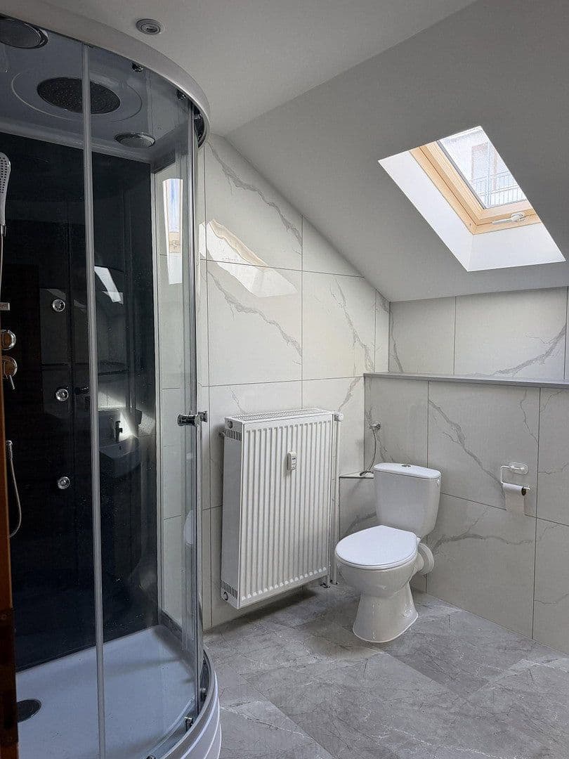 Prenájom bytu 2-izbový 55 m², Wormser Str. 3, Grünstadt, Porýnie-Falcko Prenájom bytu 2-izbový 55 m², Wormser Str. 3, Grünstadt, Porýnie-Falcko