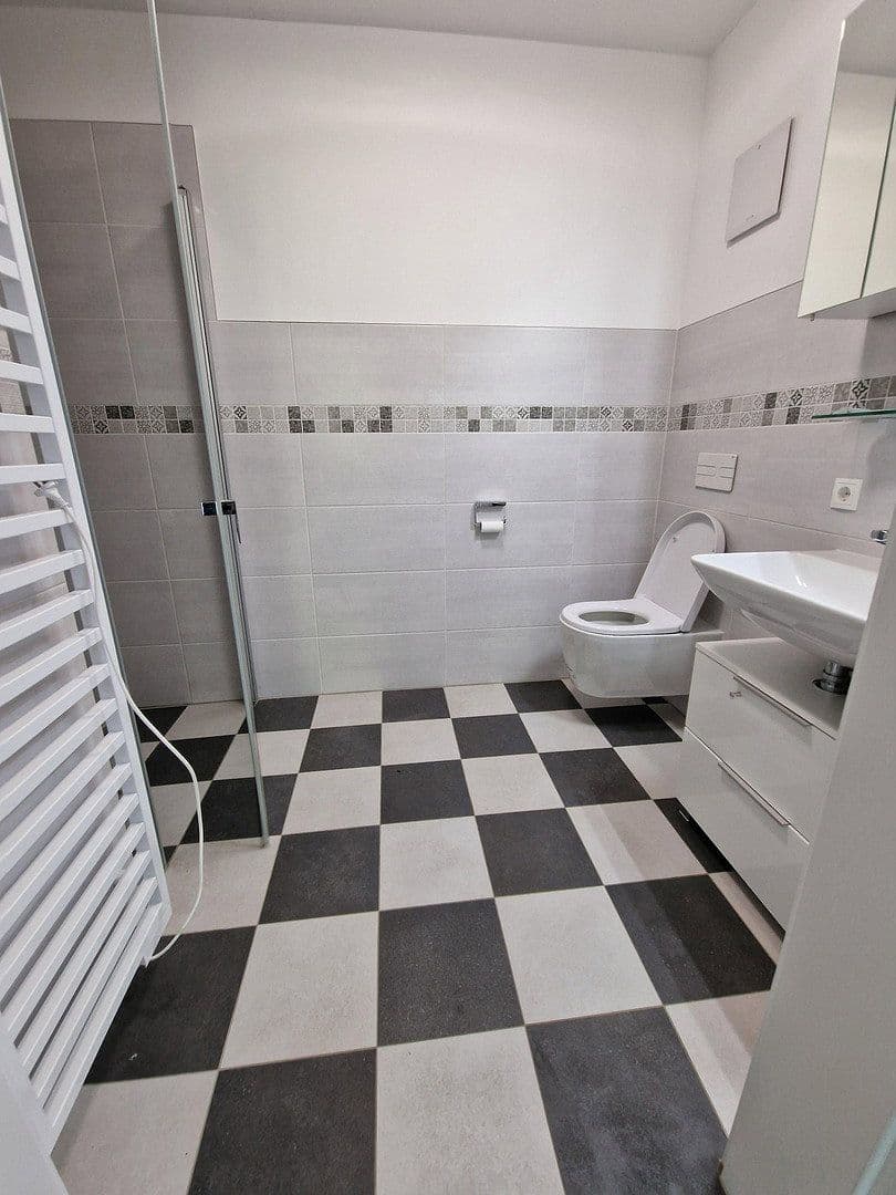 Prenájom bytu 3-izbový 86 m², Von-Gemmingen-Str. 15, Bad Rappenau, Bádensko-Wurttembersko Prenájom bytu 3-izbový 86 m², Von-Gemmingen-Str. 15, Bad Rappenau, Bádensko-Wurttembersko