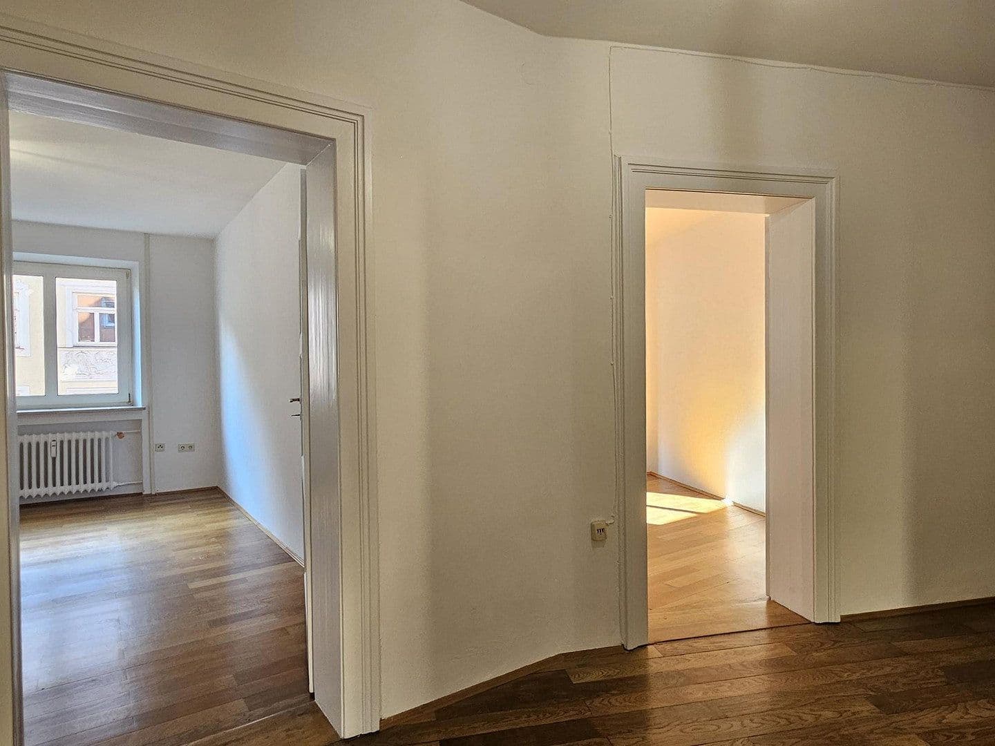Prenájom bytu 2-izbový 70 m², Franziskaner Straße 3, München, Bavorsko Prenájom bytu 2-izbový 70 m², Franziskaner Straße 3, München, Bavorsko