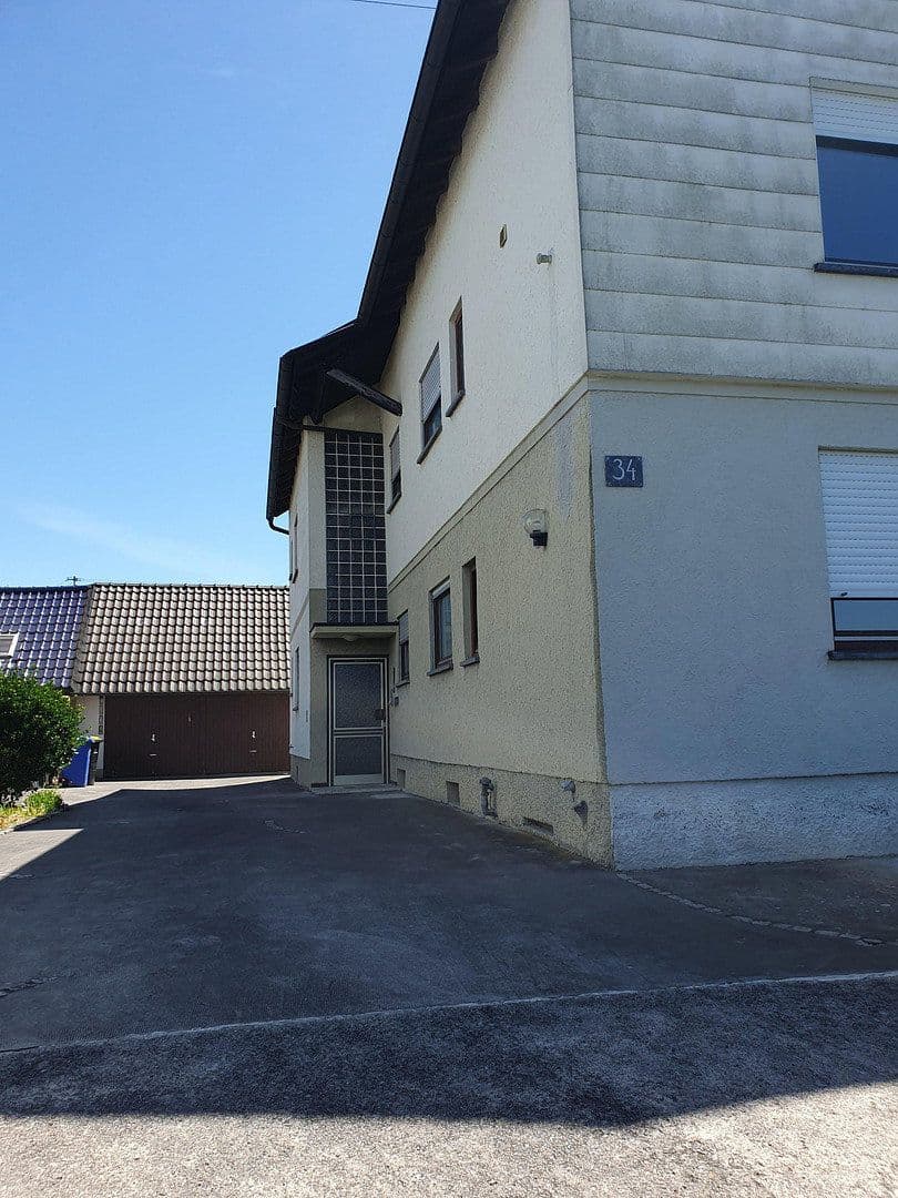 Predaj domu 216 m², pozemek 676 m², Landgraben 34, Bad Wimpfen, Bádensko-Wurttembersko Predaj domu 216 m², pozemek 676 m², Landgraben 34, Bad Wimpfen, Bádensko-Wurttembersko