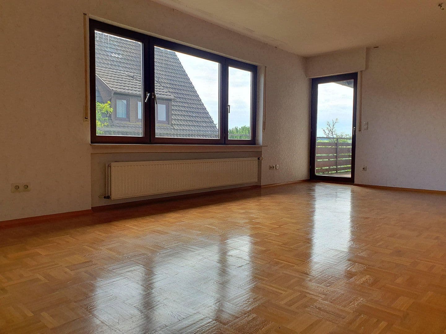 Predaj domu 216 m², pozemek 676 m², Landgraben 34, Bad Wimpfen, Bádensko-Wurttembersko Predaj domu 216 m², pozemek 676 m², Landgraben 34, Bad Wimpfen, Bádensko-Wurttembersko