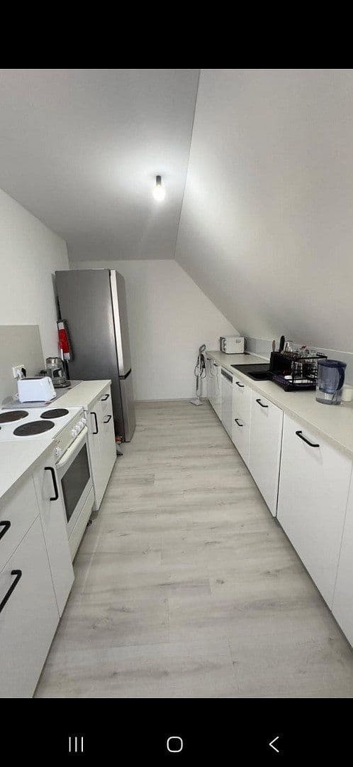 Prenájom bytu 4-izbový 90 m², Nürnberg, Bavorsko Prenájom bytu 4-izbový 90 m², Nürnberg, Bavorsko