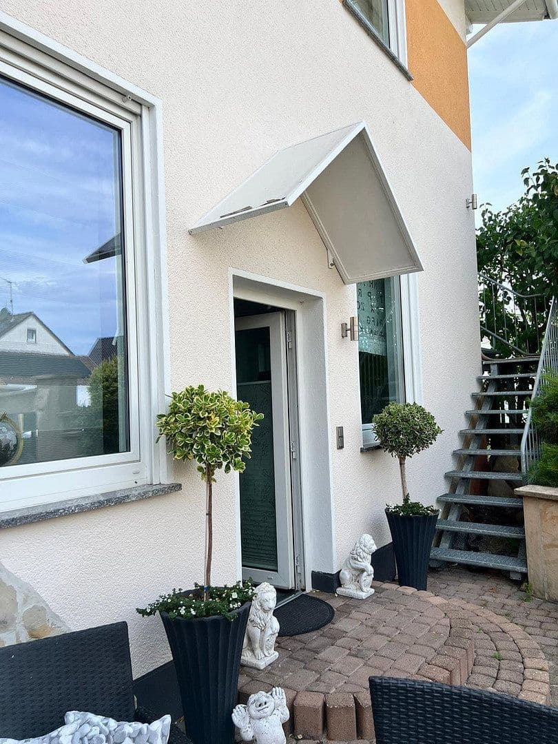 Predaj domu 260 m², pozemek 488 m², Mainhausen, Hesensko Predaj domu 260 m², pozemek 488 m², Mainhausen, Hesensko