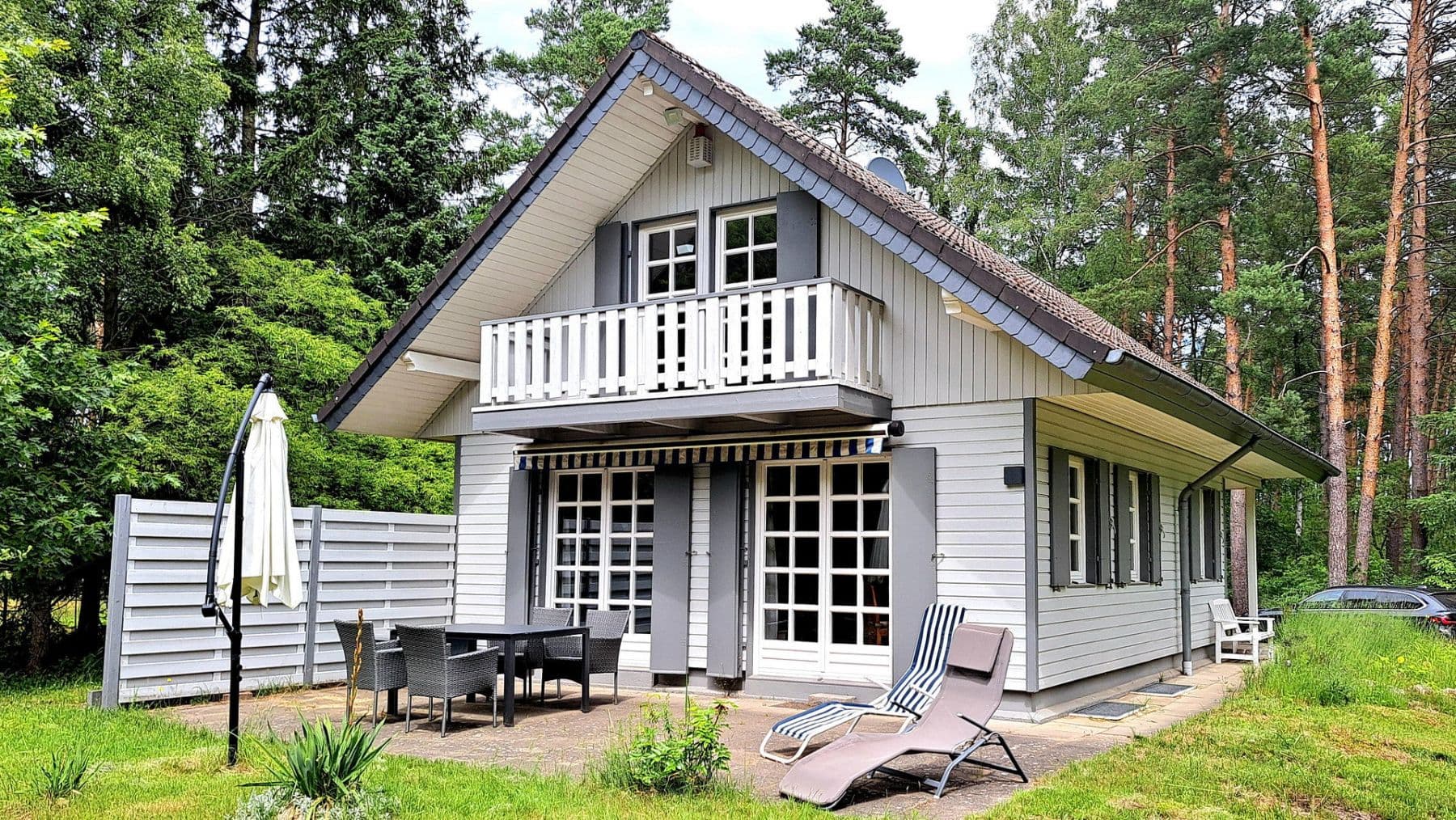 Predaj domu 106 m², pozemek 4.660 m², Bardowick, Dolné Sasko Predaj domu 106 m², pozemek 4.660 m², Bardowick, Dolné Sasko