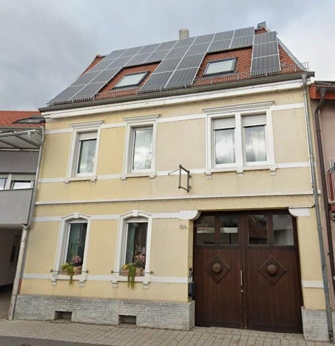 Predaj domu 200 m², pozemek 613 m², Reilingen, Bádensko-Wurttembersko Predaj domu 200 m², pozemek 613 m², Reilingen, Bádensko-Wurttembersko