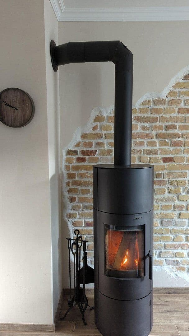 Predaj domu 200 m², pozemek 613 m², Reilingen, Bádensko-Wurttembersko Predaj domu 200 m², pozemek 613 m², Reilingen, Bádensko-Wurttembersko