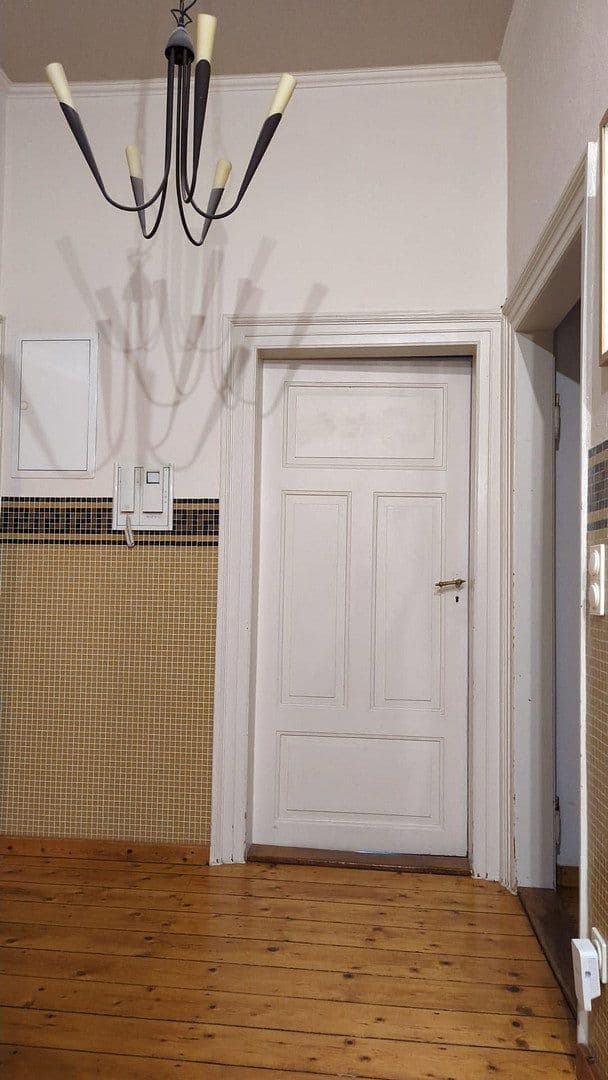 Predaj domu 200 m², pozemek 613 m², Reilingen, Bádensko-Wurttembersko Predaj domu 200 m², pozemek 613 m², Reilingen, Bádensko-Wurttembersko