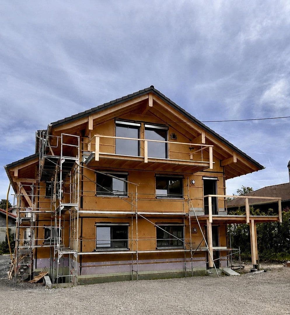 Prenájom bytu 3-izbový 101 m², Dorfstraße 29, Oy-Mittelberg, Bavorsko Prenájom bytu 3-izbový 101 m², Dorfstraße 29, Oy-Mittelberg, Bavorsko