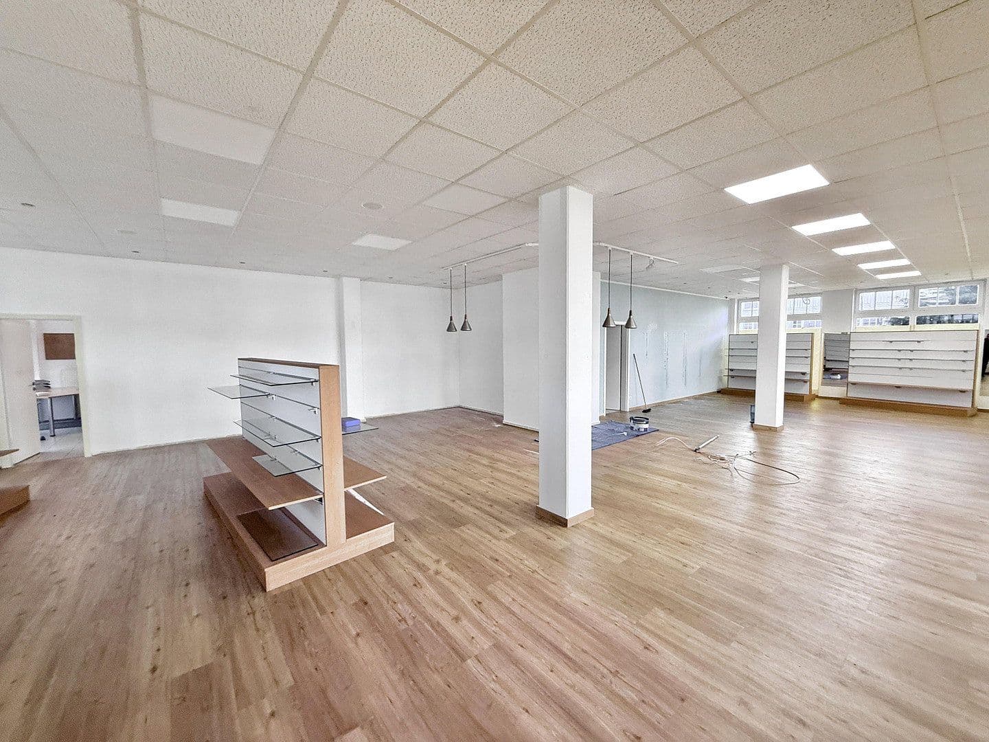 Prenájom nebytového priestoru 204 m², Mönchguter Straße 5, Sellin, Meklenbursko-Predpomoransko Prenájom nebytového priestoru 204 m², Mönchguter Straße 5, Sellin, Meklenbursko-Predpomoransko