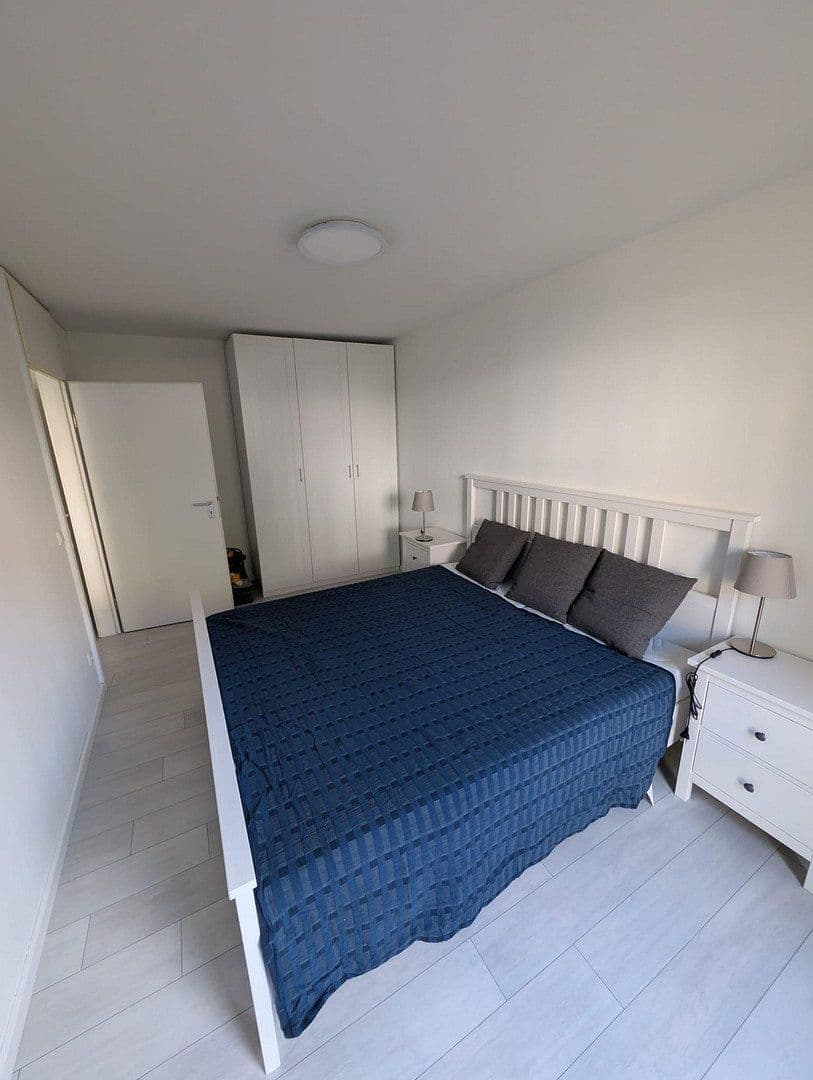 Prenájom bytu 1-izbový 51 m², Fürstenfeldbruck, Bavorsko Prenájom bytu 1-izbový 51 m², Fürstenfeldbruck, Bavorsko