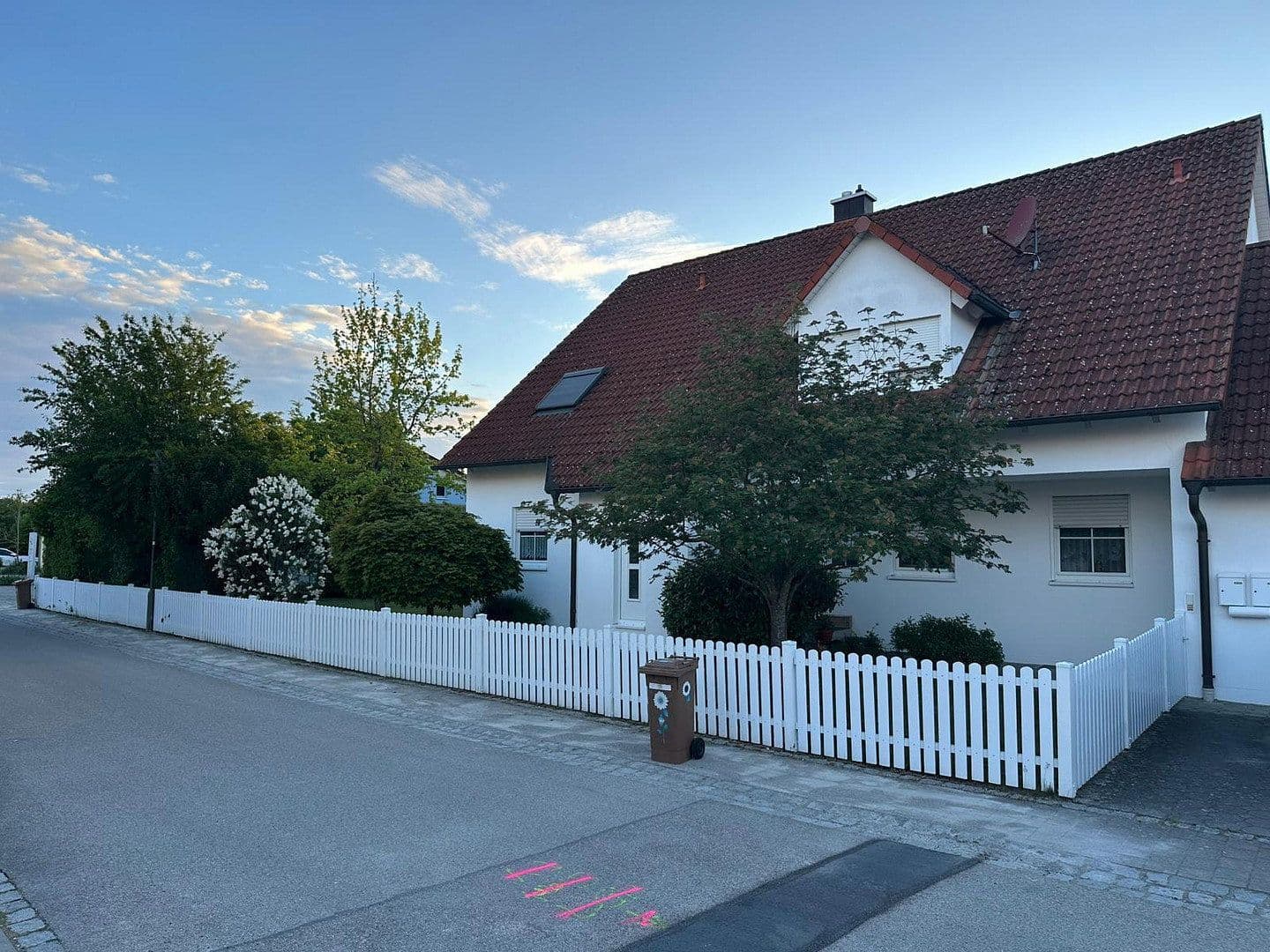 Prenájom domu 121 m², pozemek 857 m², Muhr am See, Bavorsko Prenájom domu 121 m², pozemek 857 m², Muhr am See, Bavorsko