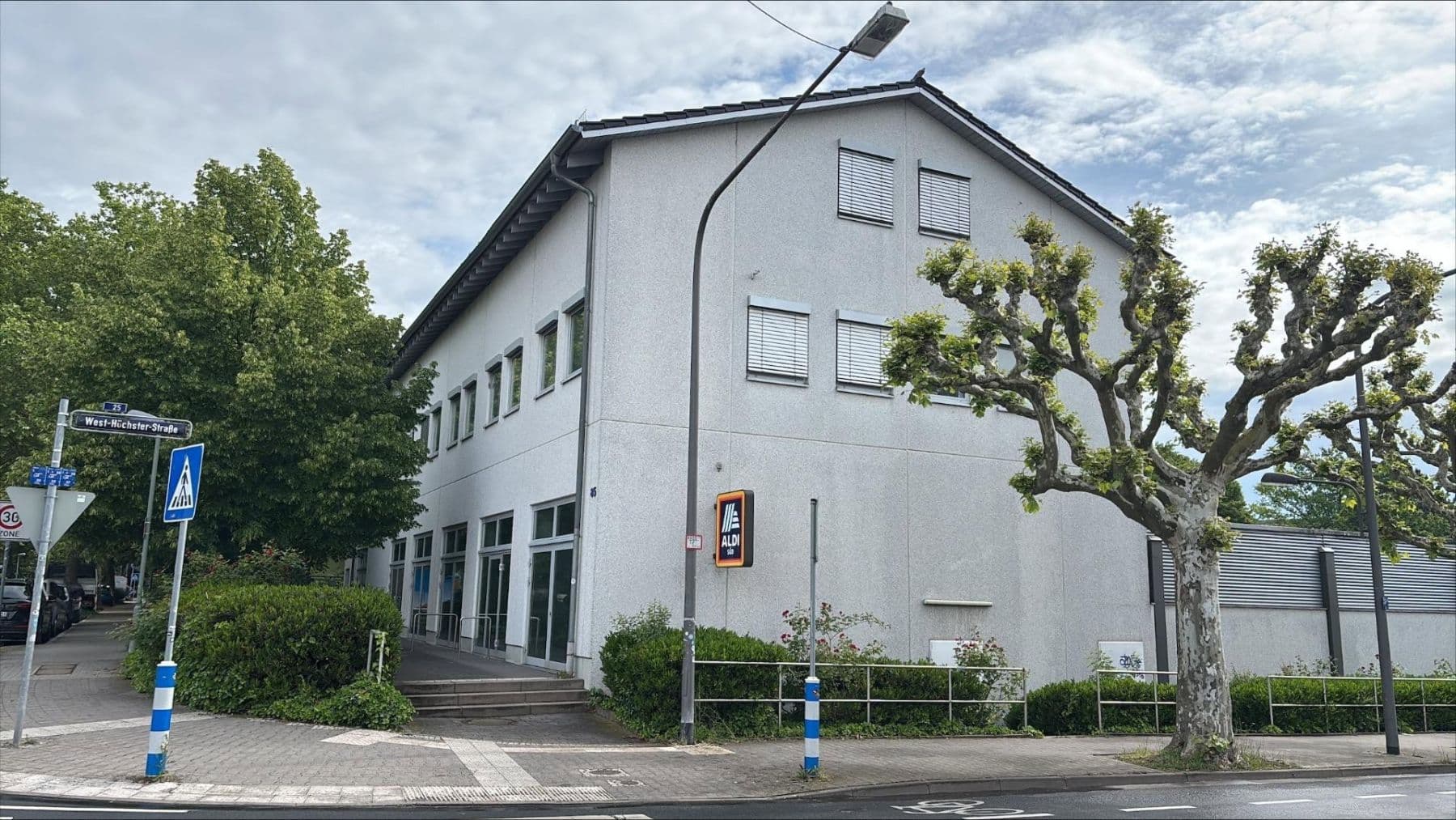 Prenájom kancelárie 485 m², Frankfurt-Zeilsheim, Hesensko Prenájom kancelárie 485 m², Frankfurt-Zeilsheim, Hesensko