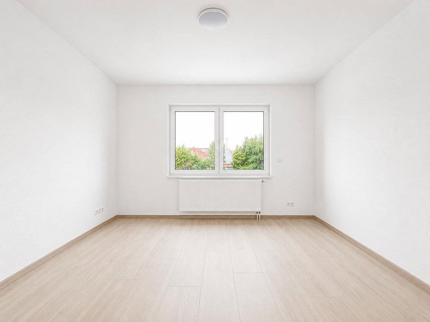 Predaj domu 192 m², pozemek 649 m², Friedrich-Ebert-Straße 68, Erzhausen, Hesensko Predaj domu 192 m², pozemek 649 m², Friedrich-Ebert-Straße 68, Erzhausen, Hesensko