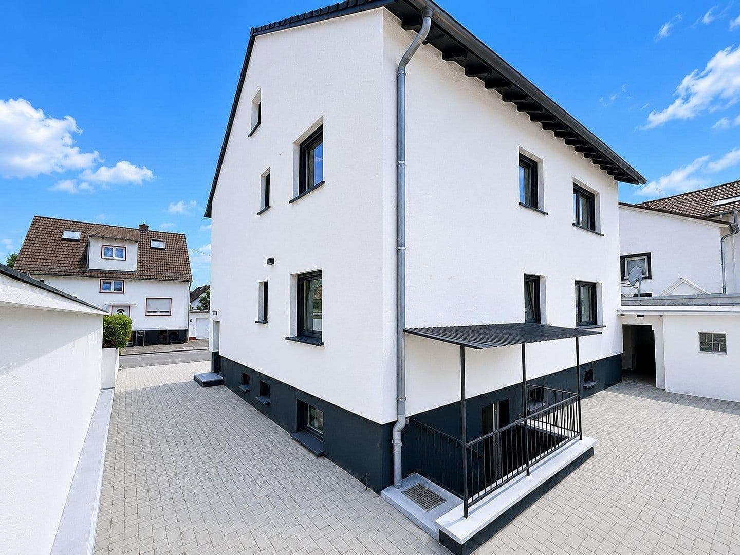 Predaj domu 192 m², pozemek 649 m², Friedrich-Ebert-Straße 68, Erzhausen, Hesensko Predaj domu 192 m², pozemek 649 m², Friedrich-Ebert-Straße 68, Erzhausen, Hesensko