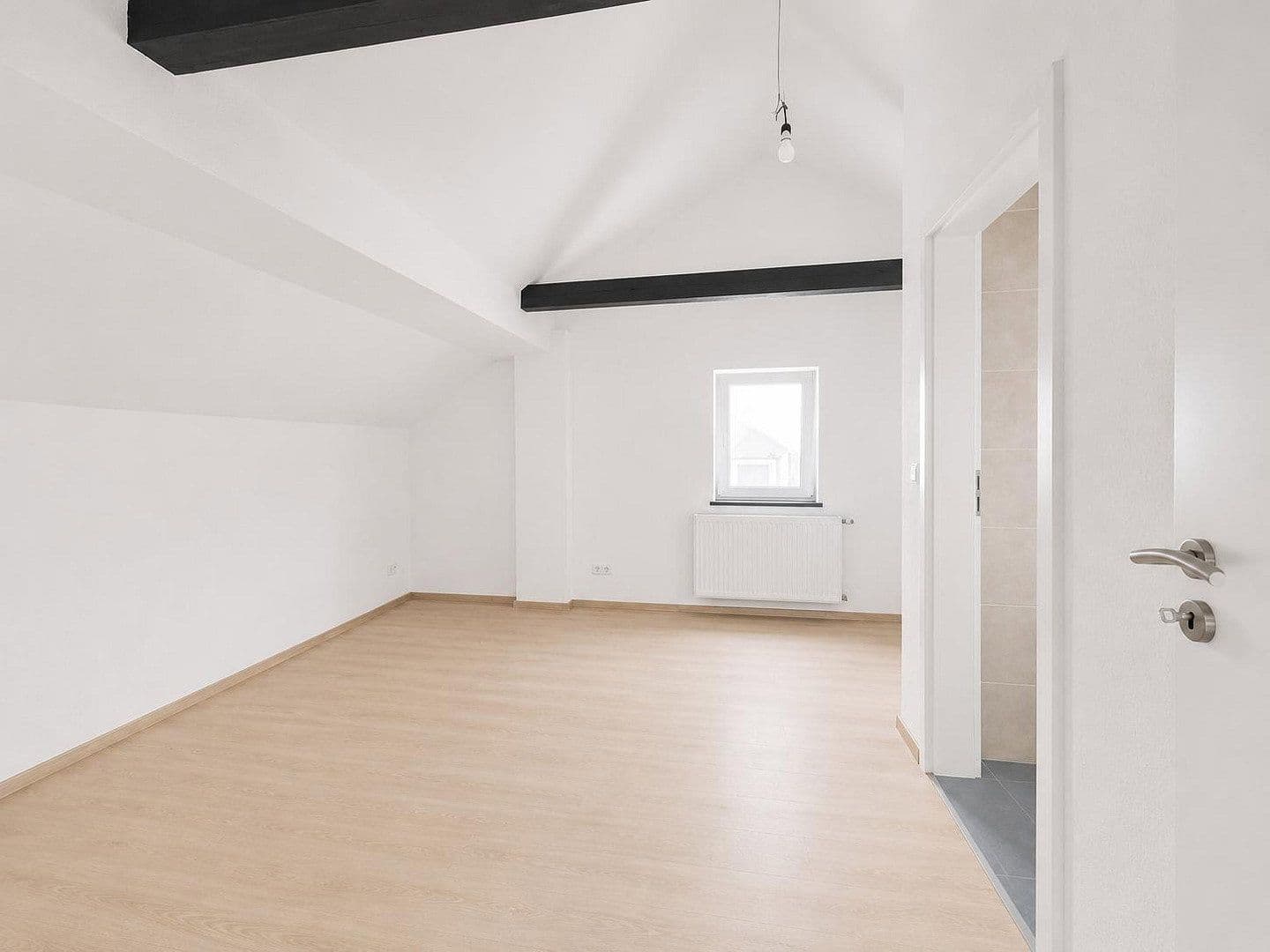 Predaj domu 192 m², pozemek 649 m², Friedrich-Ebert-Straße 68, Erzhausen, Hesensko Predaj domu 192 m², pozemek 649 m², Friedrich-Ebert-Straße 68, Erzhausen, Hesensko