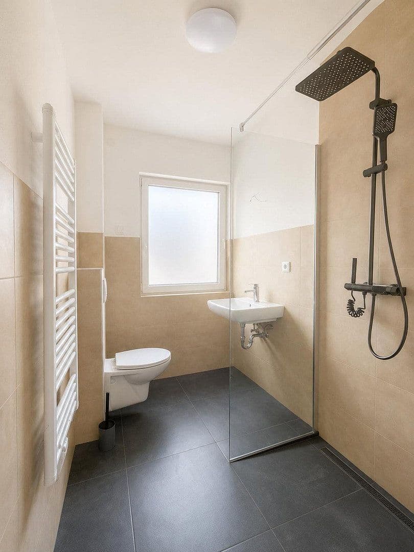 Predaj domu 192 m², pozemek 649 m², Friedrich-Ebert-Straße 68, Erzhausen, Hesensko Predaj domu 192 m², pozemek 649 m², Friedrich-Ebert-Straße 68, Erzhausen, Hesensko