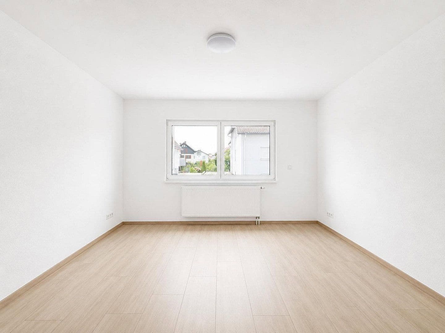 Predaj domu 192 m², pozemek 649 m², Friedrich-Ebert-Straße 68, Erzhausen, Hesensko Predaj domu 192 m², pozemek 649 m², Friedrich-Ebert-Straße 68, Erzhausen, Hesensko