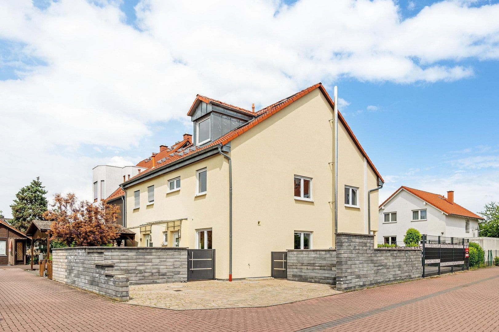 Predaj domu 141 m², pozemek 224 m², In der Wolfskaute 23, Weiterstadt, Hesensko Predaj domu 141 m², pozemek 224 m², In der Wolfskaute 23, Weiterstadt, Hesensko
