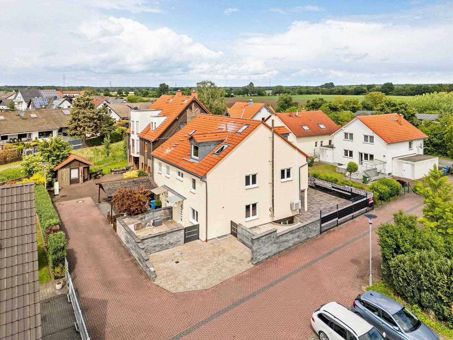 Predaj domu 141 m², pozemek 224 m², In der Wolfskaute 23, Weiterstadt, Hesensko Predaj domu 141 m², pozemek 224 m², In der Wolfskaute 23, Weiterstadt, Hesensko