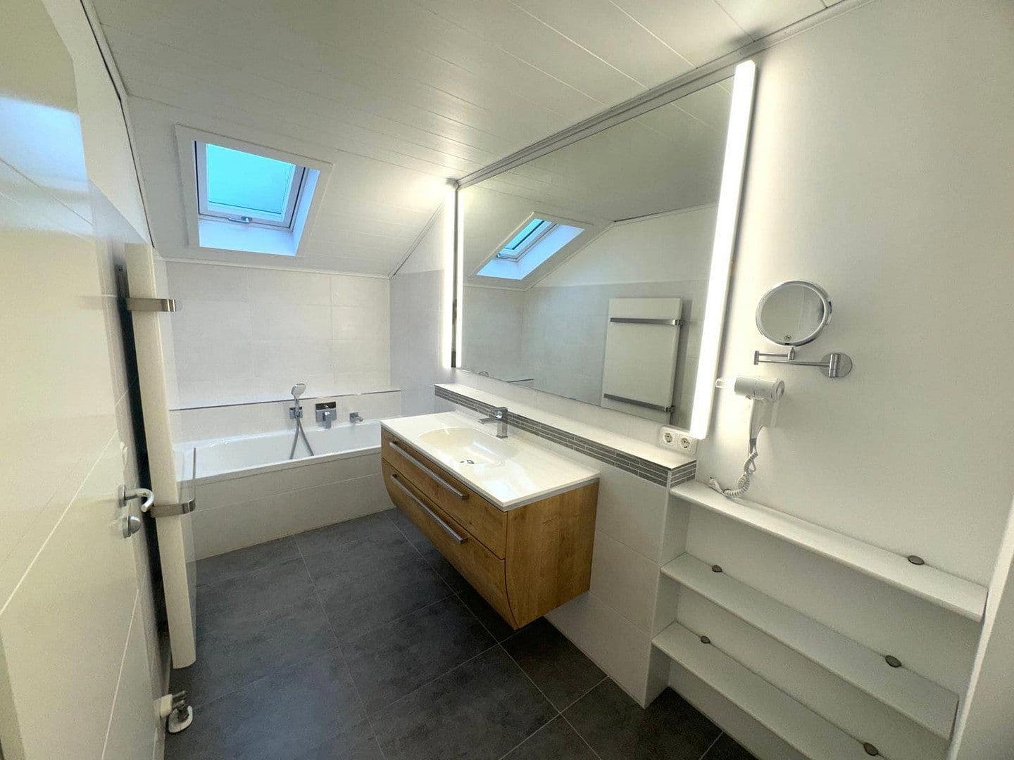 Predaj domu 142 m², pozemek 371 m², Wasserburg a. Inn, Bavorsko Predaj domu 142 m², pozemek 371 m², Wasserburg a. Inn, Bavorsko