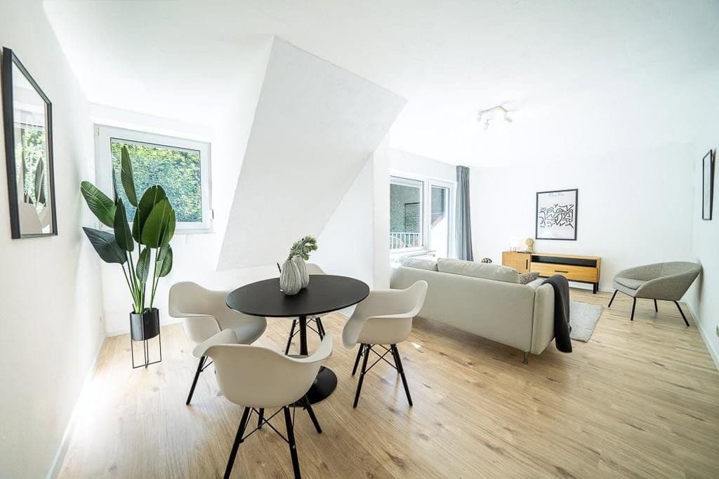 Predaj bytu 3-izbový 87 m², Trier, Porýnie-Falcko Predaj bytu 3-izbový 87 m², Trier, Porýnie-Falcko
