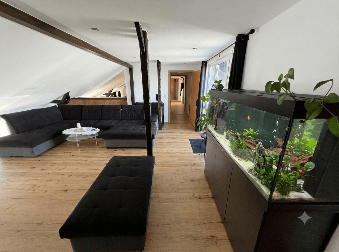 Prenájom bytu 5-izbový 105 m², Kaakstraße 21, Wilhelmshaven, Dolné Sasko Prenájom bytu 5-izbový 105 m², Kaakstraße 21, Wilhelmshaven, Dolné Sasko