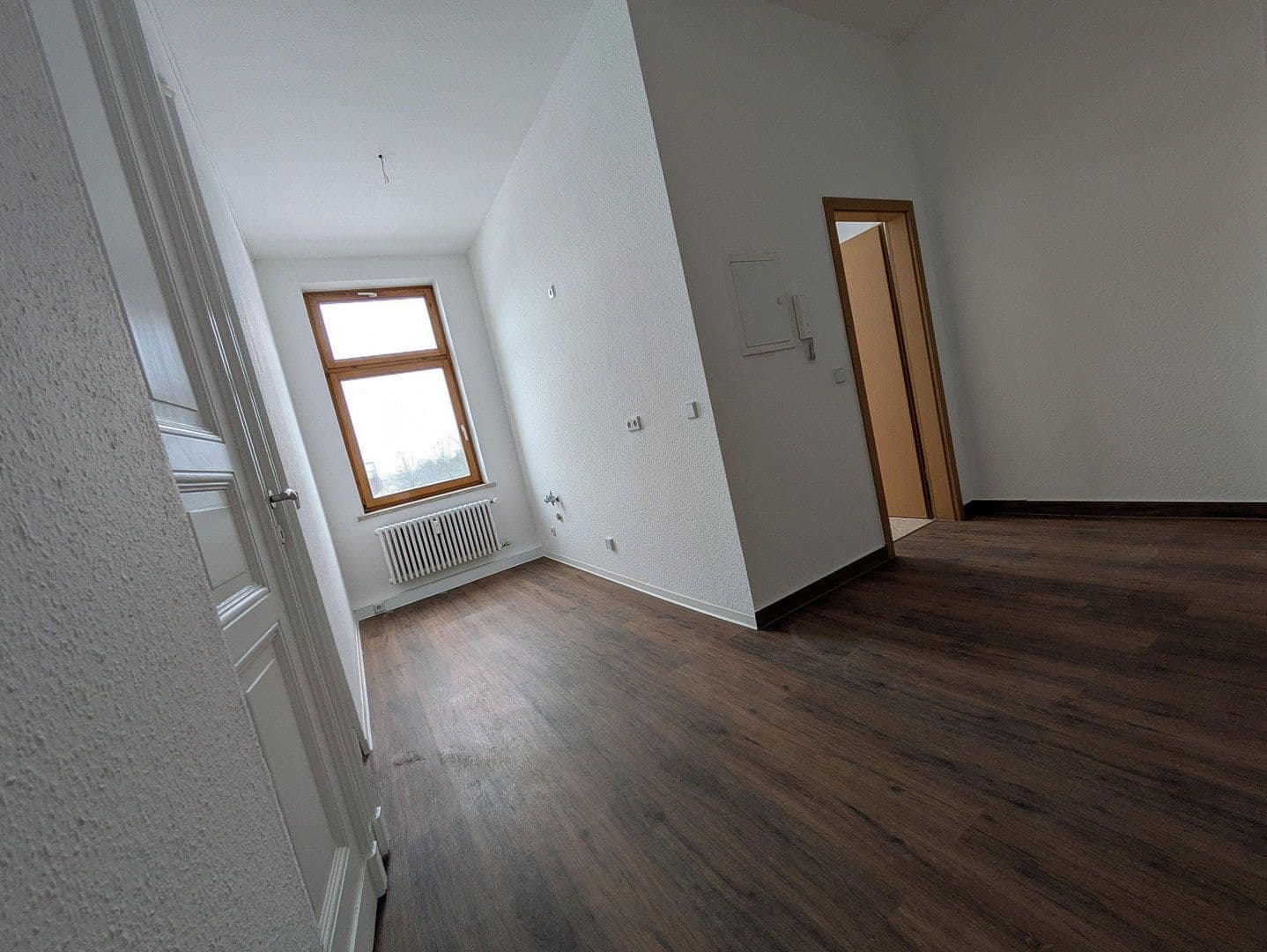 Prenájom bytu 1-izbový 39 m², Paracelsussstr. 5a, Halle, Sasko-Anhaltsko Prenájom bytu 1-izbový 39 m², Paracelsussstr. 5a, Halle, Sasko-Anhaltsko
