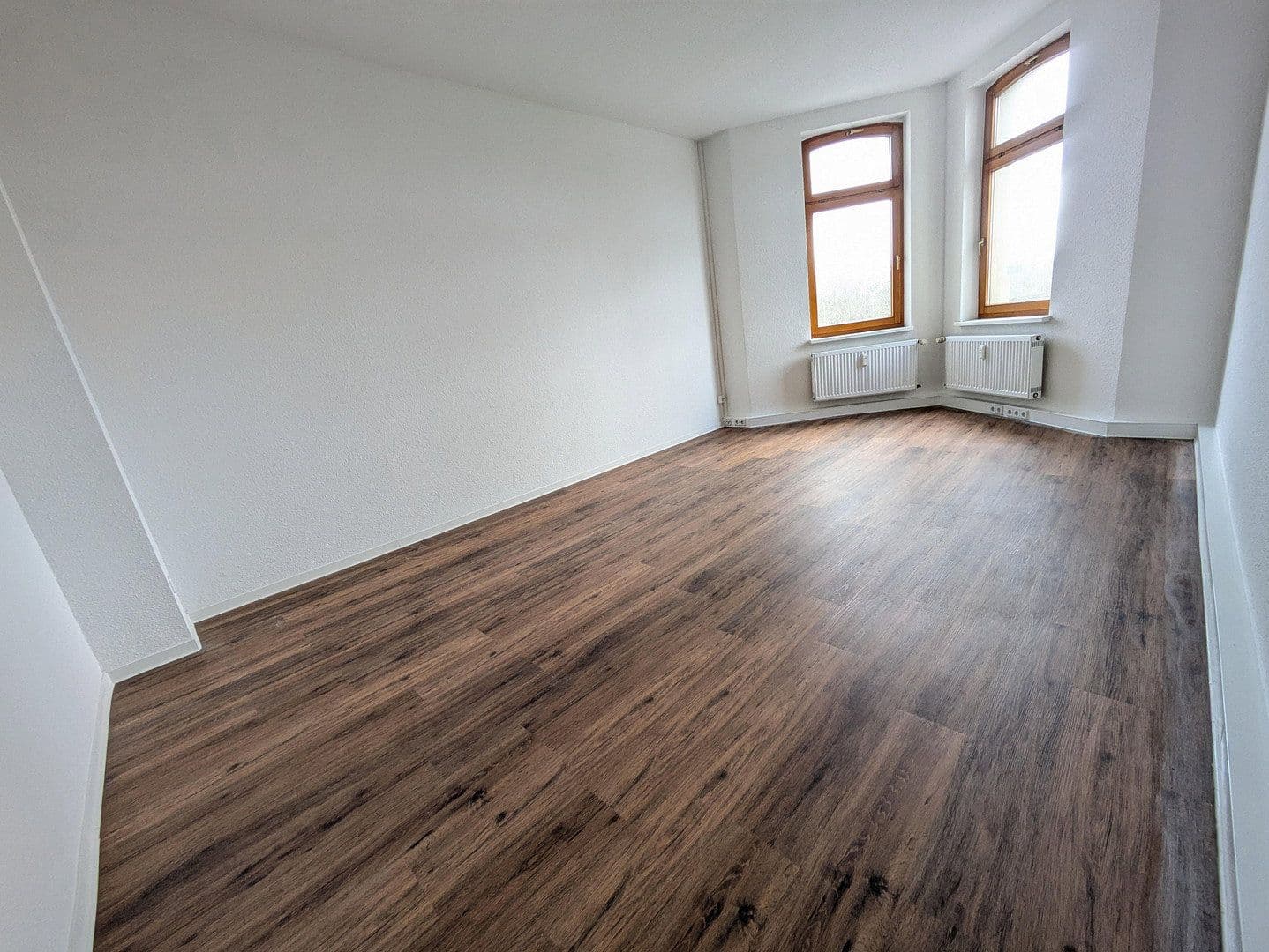 Prenájom bytu 1-izbový 39 m², Paracelsussstr. 5a, Halle, Sasko-Anhaltsko Prenájom bytu 1-izbový 39 m², Paracelsussstr. 5a, Halle, Sasko-Anhaltsko
